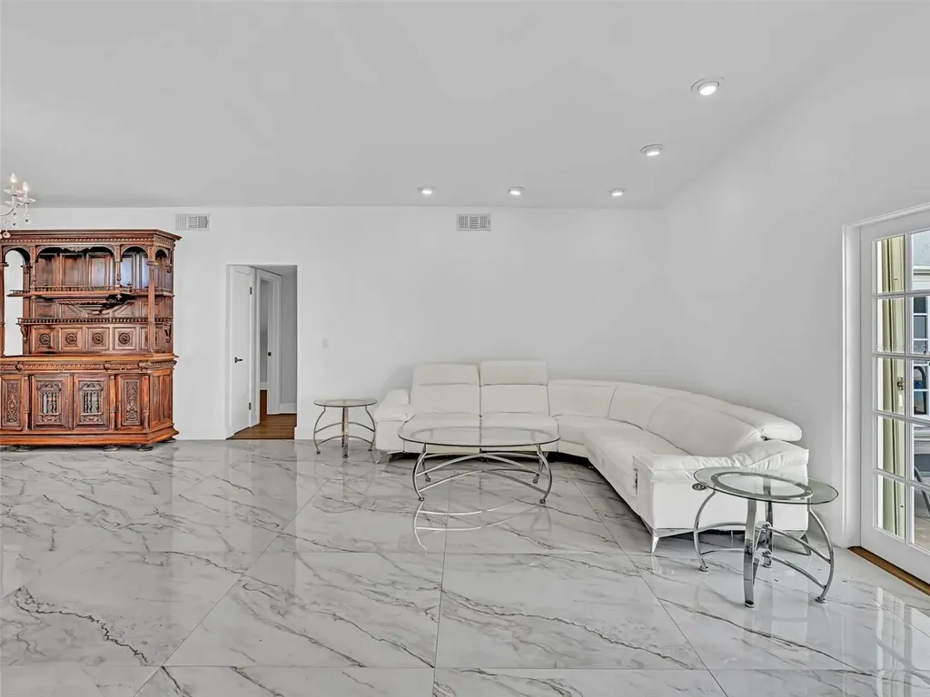 12904 Banyan Road North Miami FL 33181