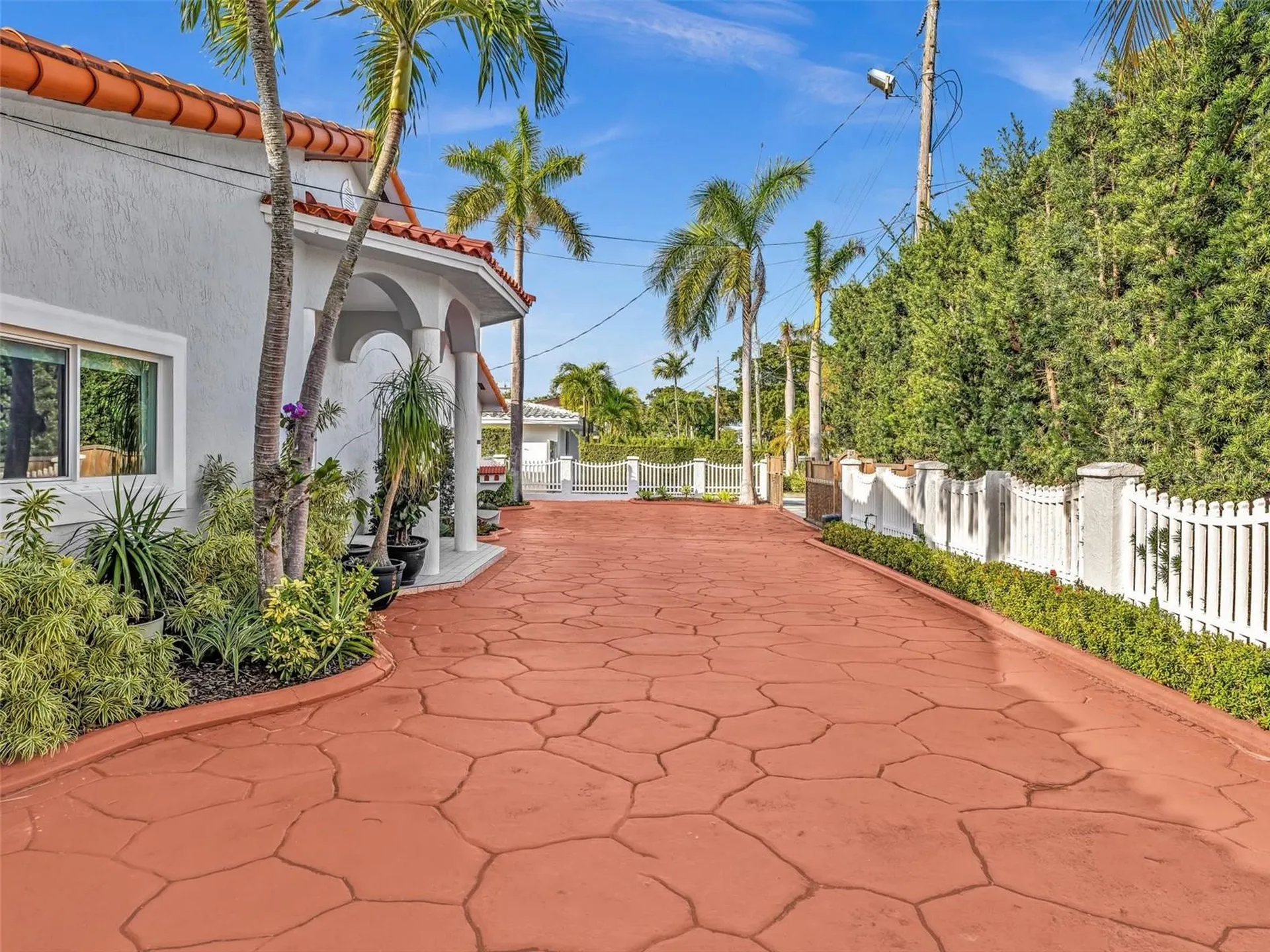 12904 Banyan Road North Miami FL 33181