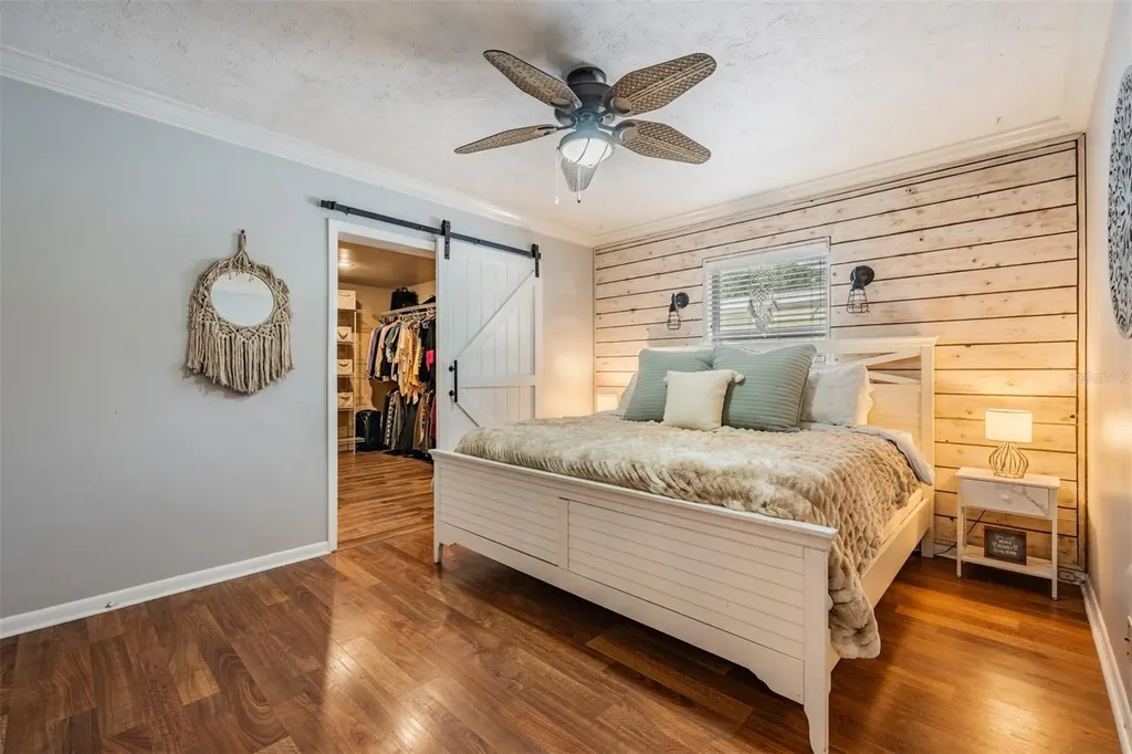127 Connie Avenue Tampa FL 33613