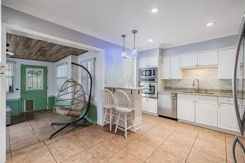 127 Connie Avenue Tampa FL 33613