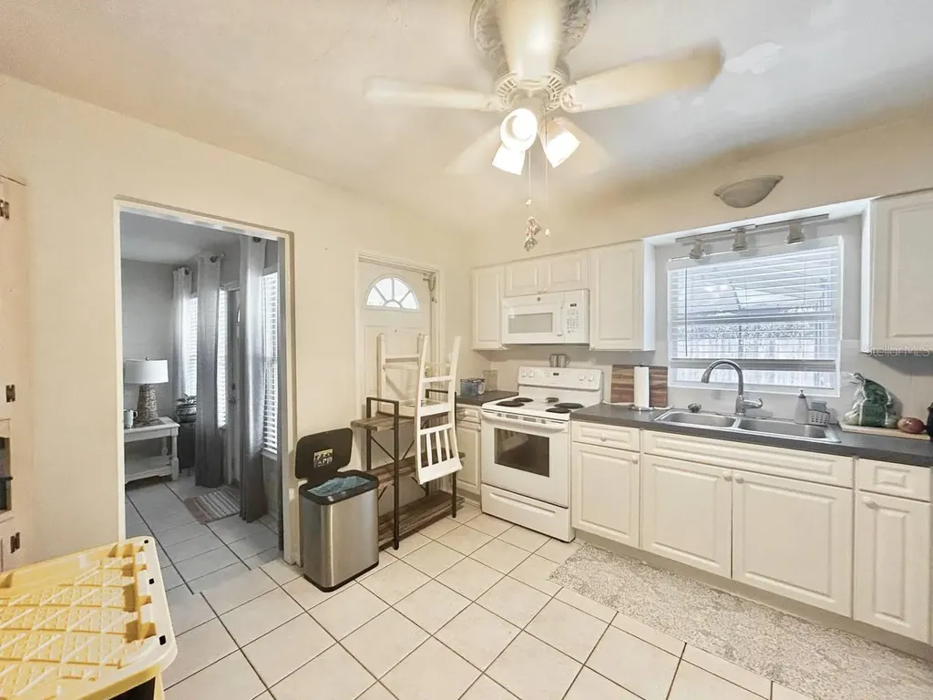 4201 Benson Avenue N St Petersburg FL 33713