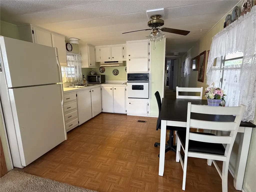 4833 Boca Raton Avenue Sarasota FL 34234