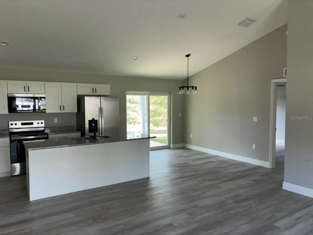 2892 W Eunice Drive Dunnellon FL 34433