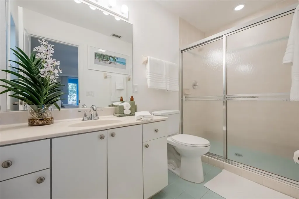 2630 N Beach Road Englewood FL 34223