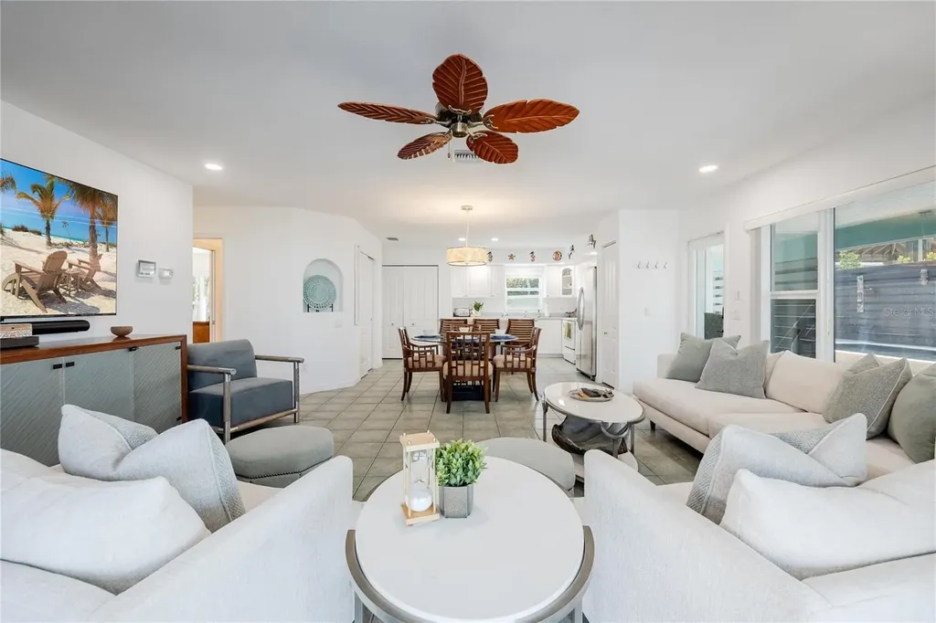 2630 N Beach Road Englewood FL 34223