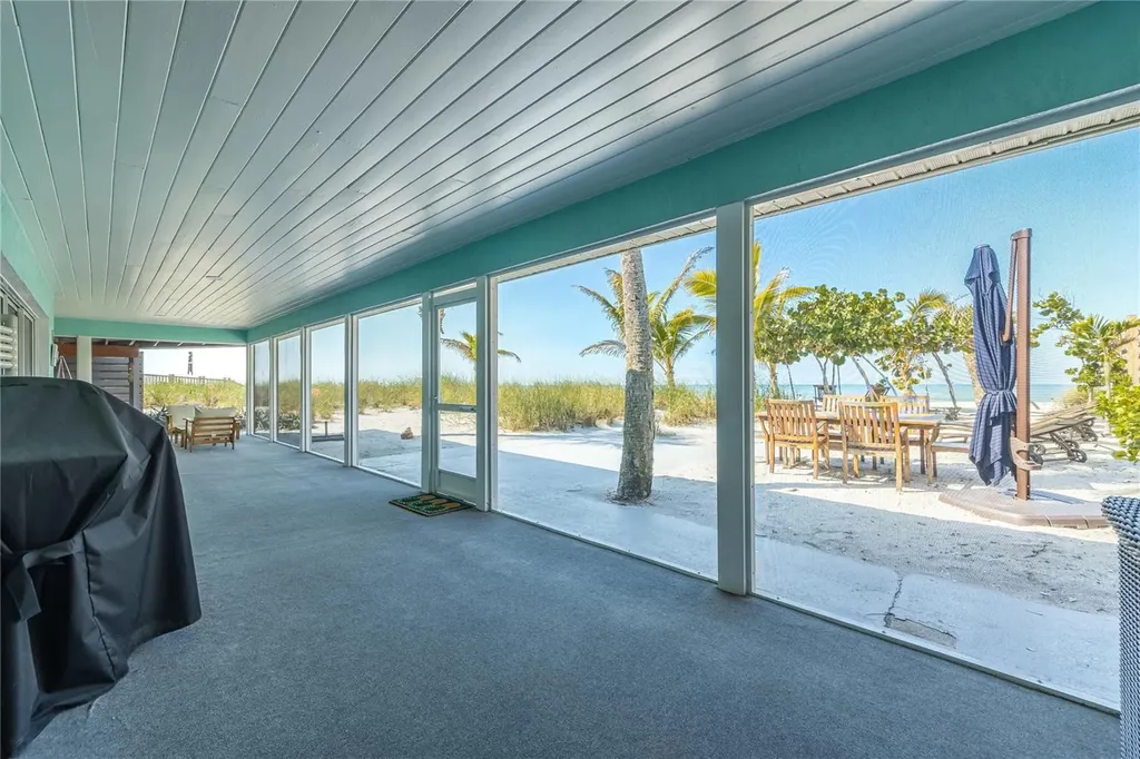 2630 N Beach Road Englewood FL 34223