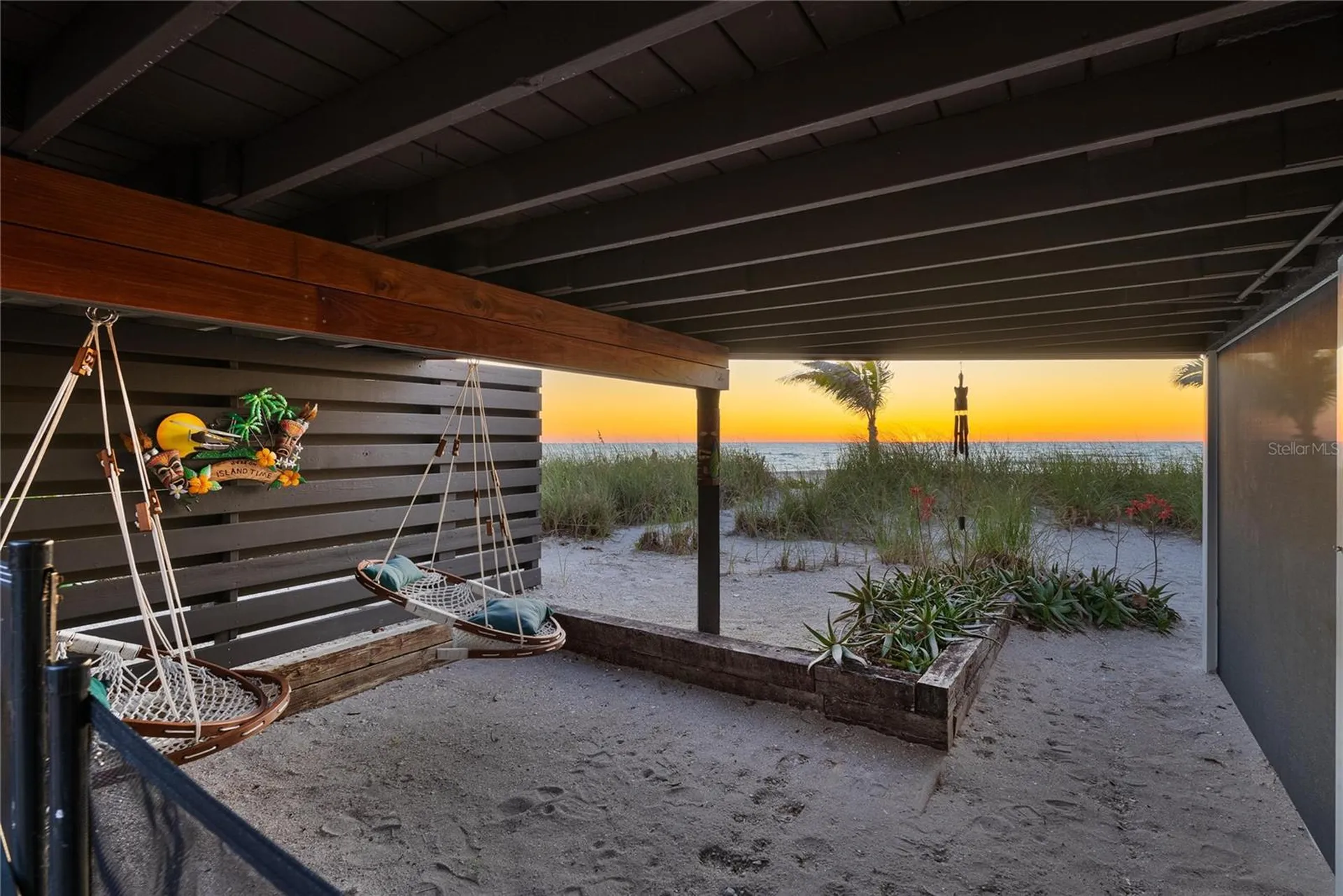 2630 N Beach Road Englewood FL 34223