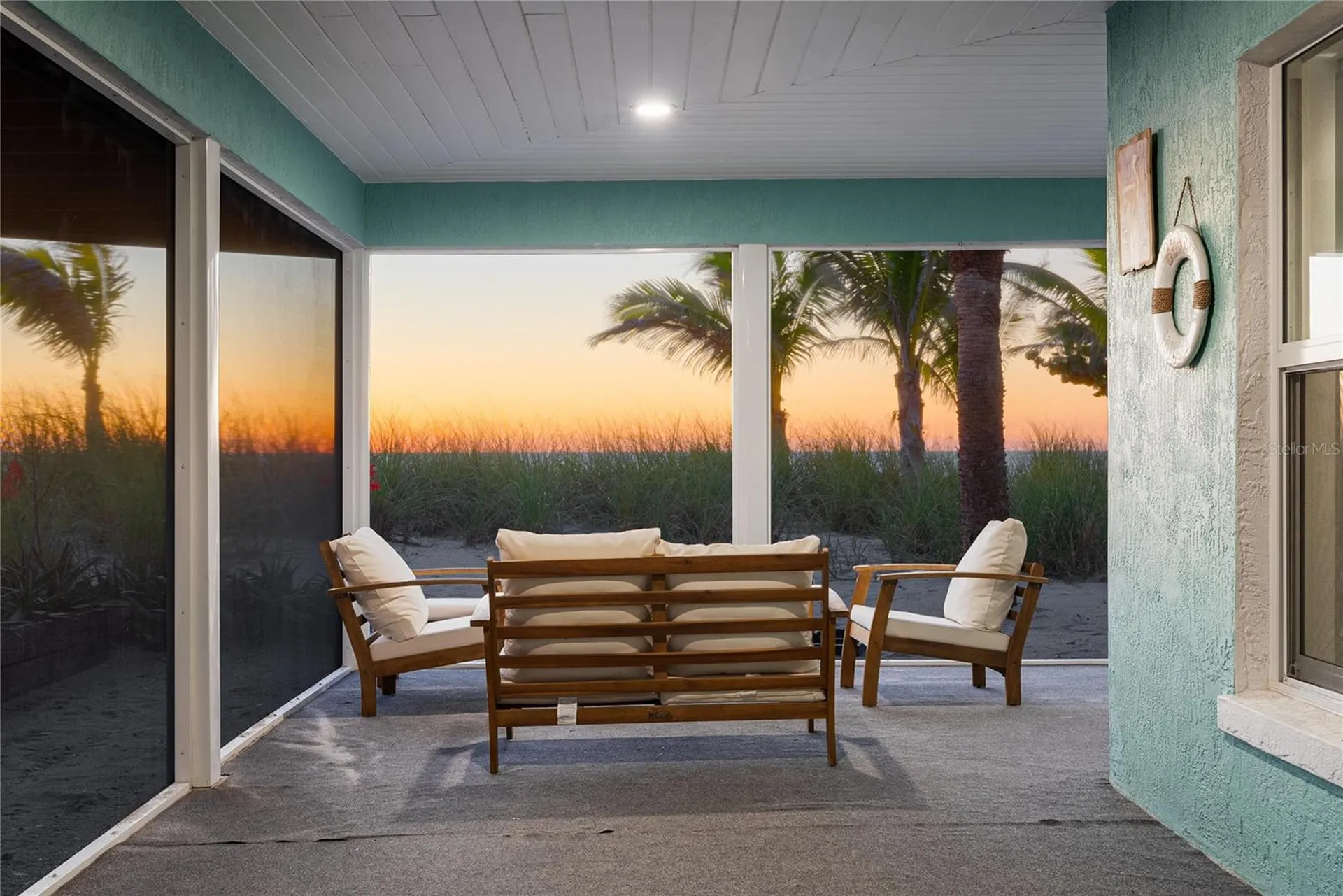 2630 N Beach Road Englewood FL 34223