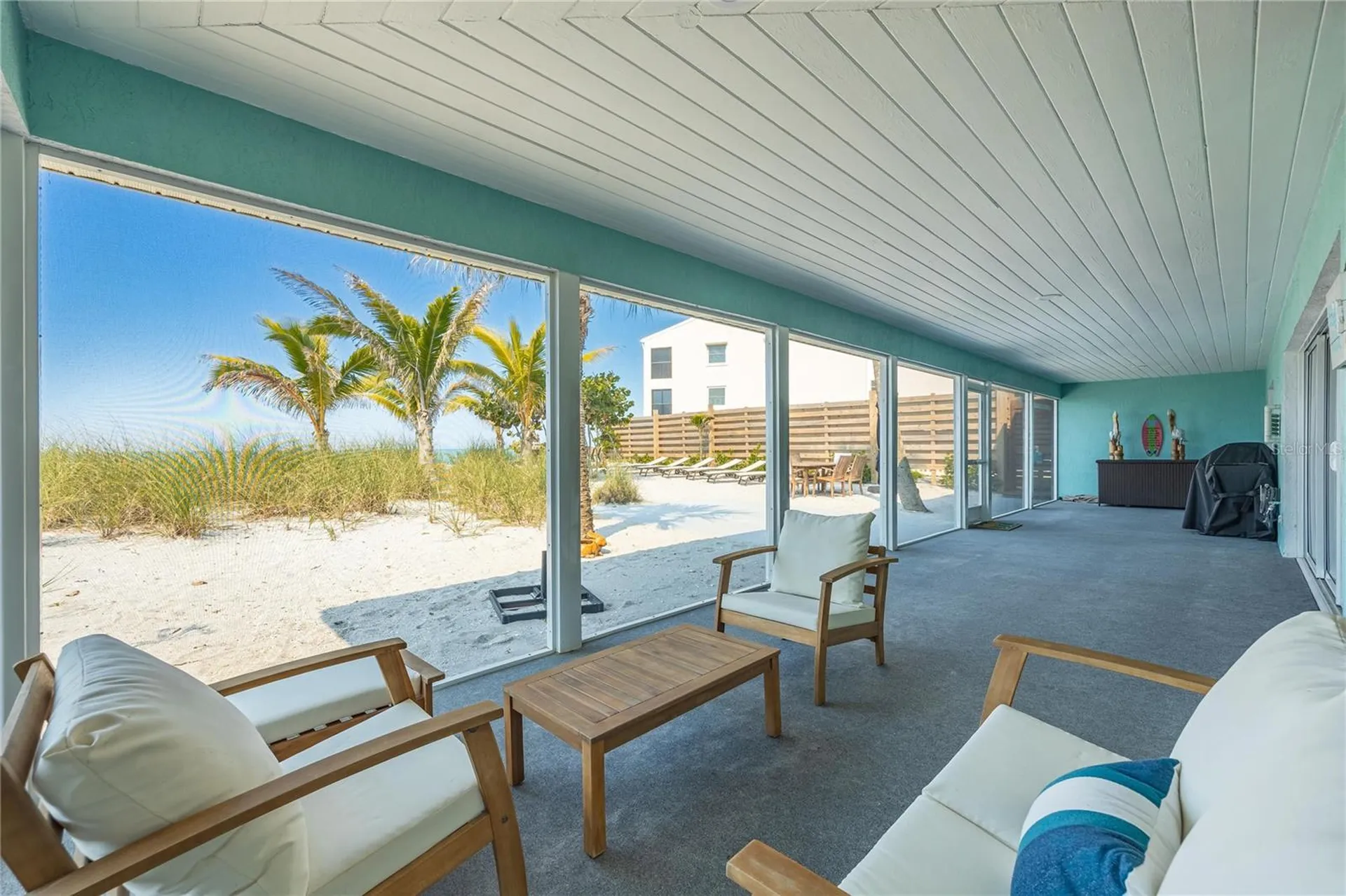 2630 N Beach Road Englewood FL 34223