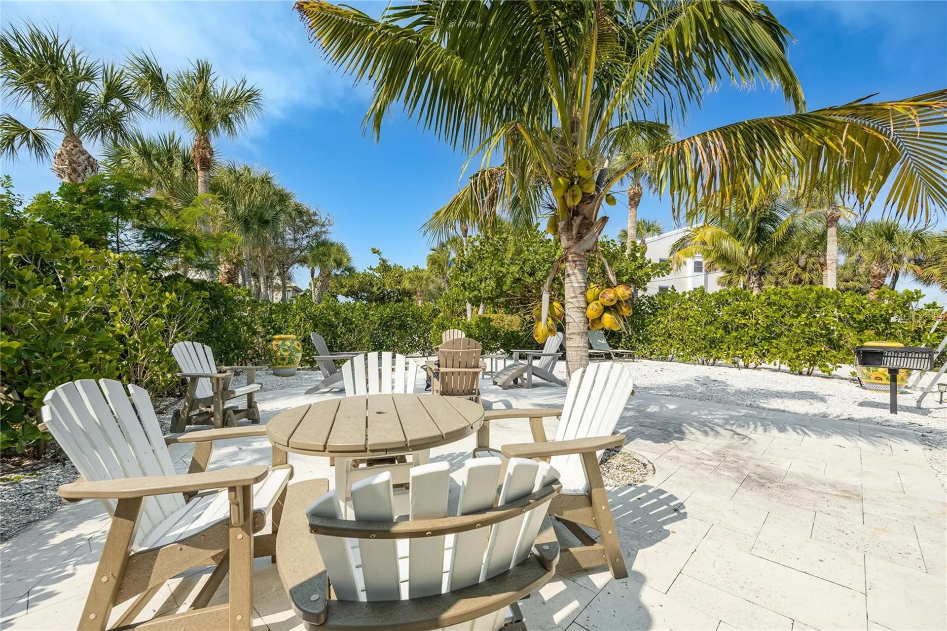 2630 N Beach Road Englewood FL 34223