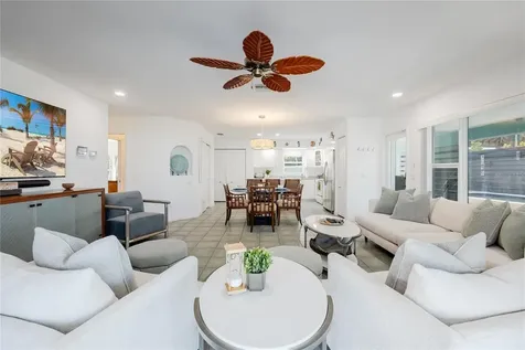 2630 N Beach Road Englewood FL 34223