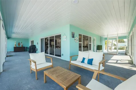 2630 N Beach Road Englewood FL 34223