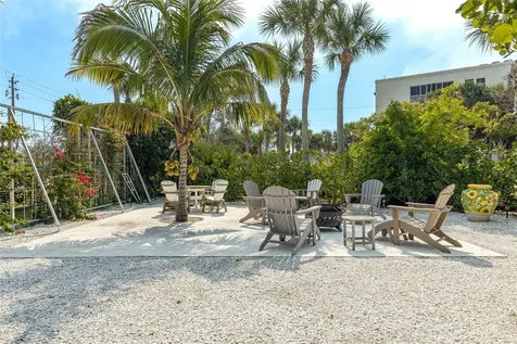2630 N Beach Road Englewood FL 34223