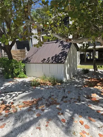 2630 N Beach Road Englewood FL 34223