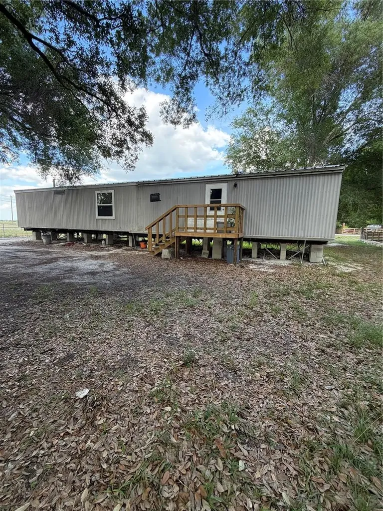 1059 NE Sugar Babe Road Arcadia FL 34266