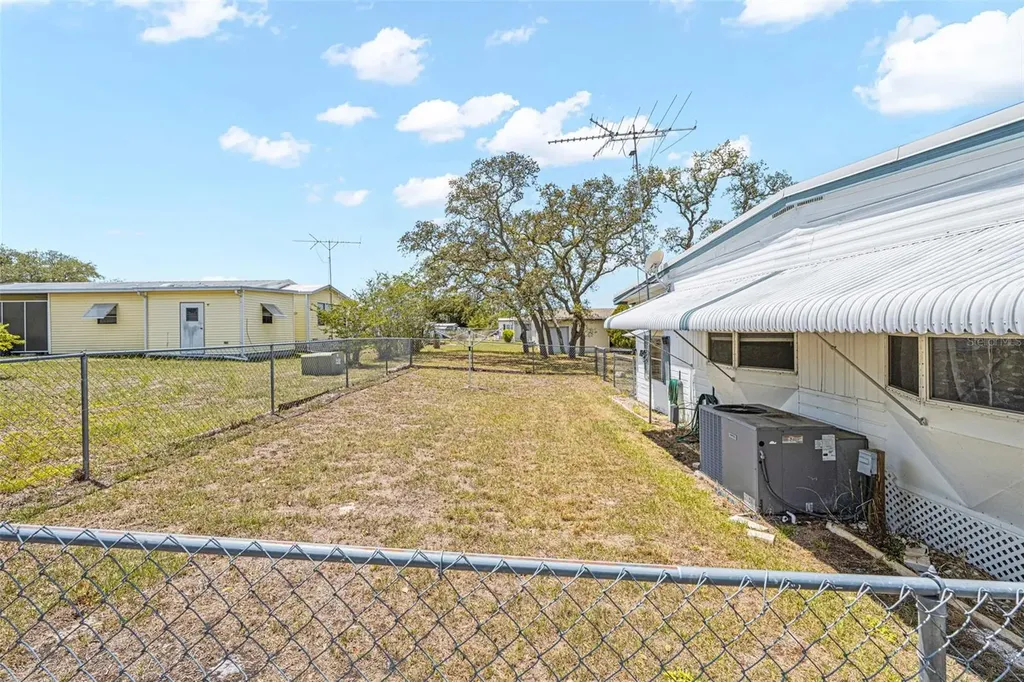 12280 Fairway Avenue Brooksville FL 34613