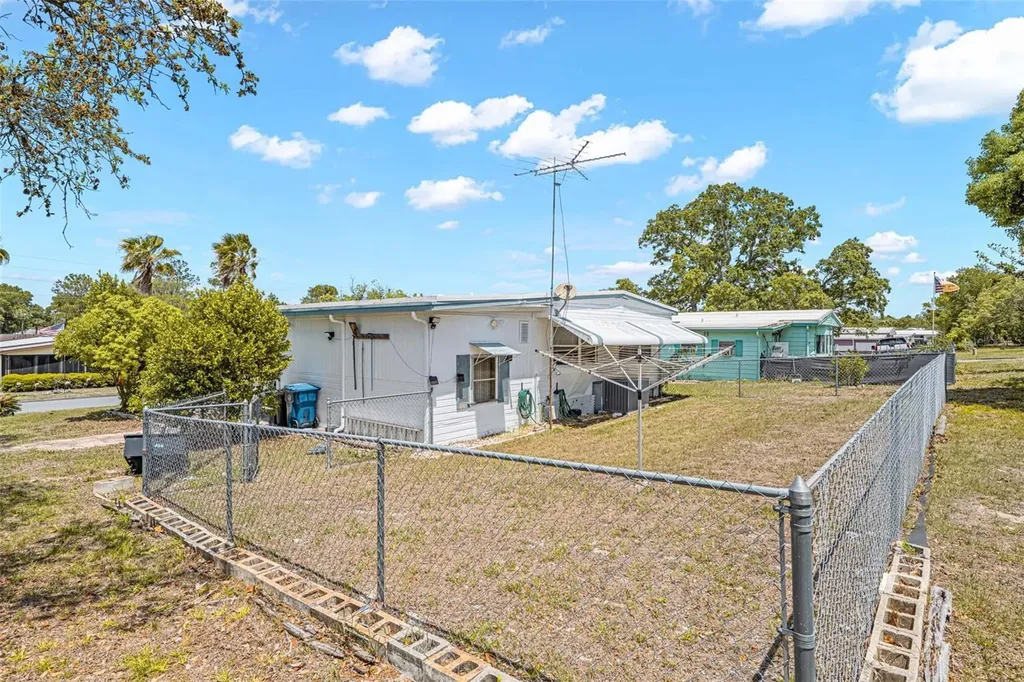12280 Fairway Avenue Brooksville FL 34613