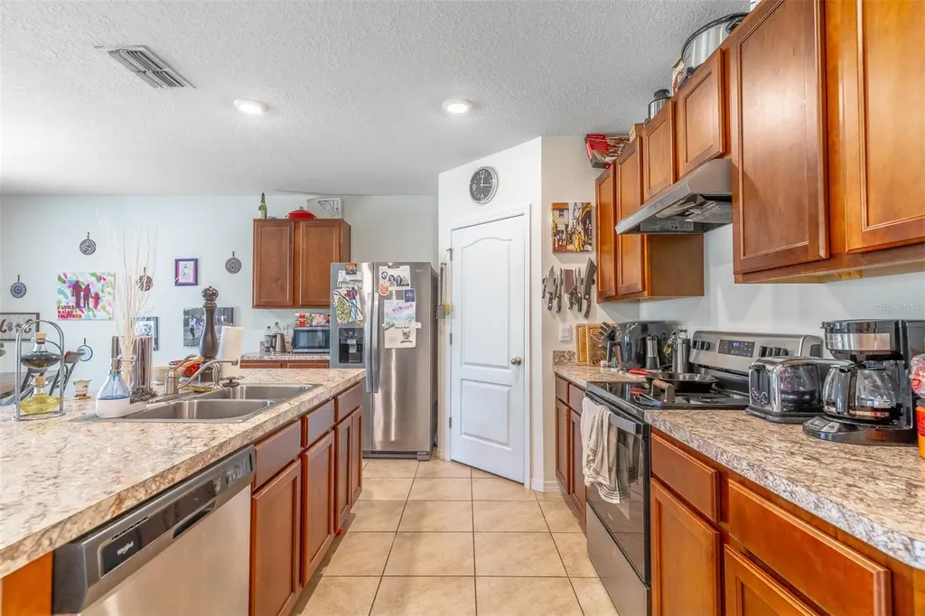 1419 Fox Squirrel Drive Davenport FL 33897