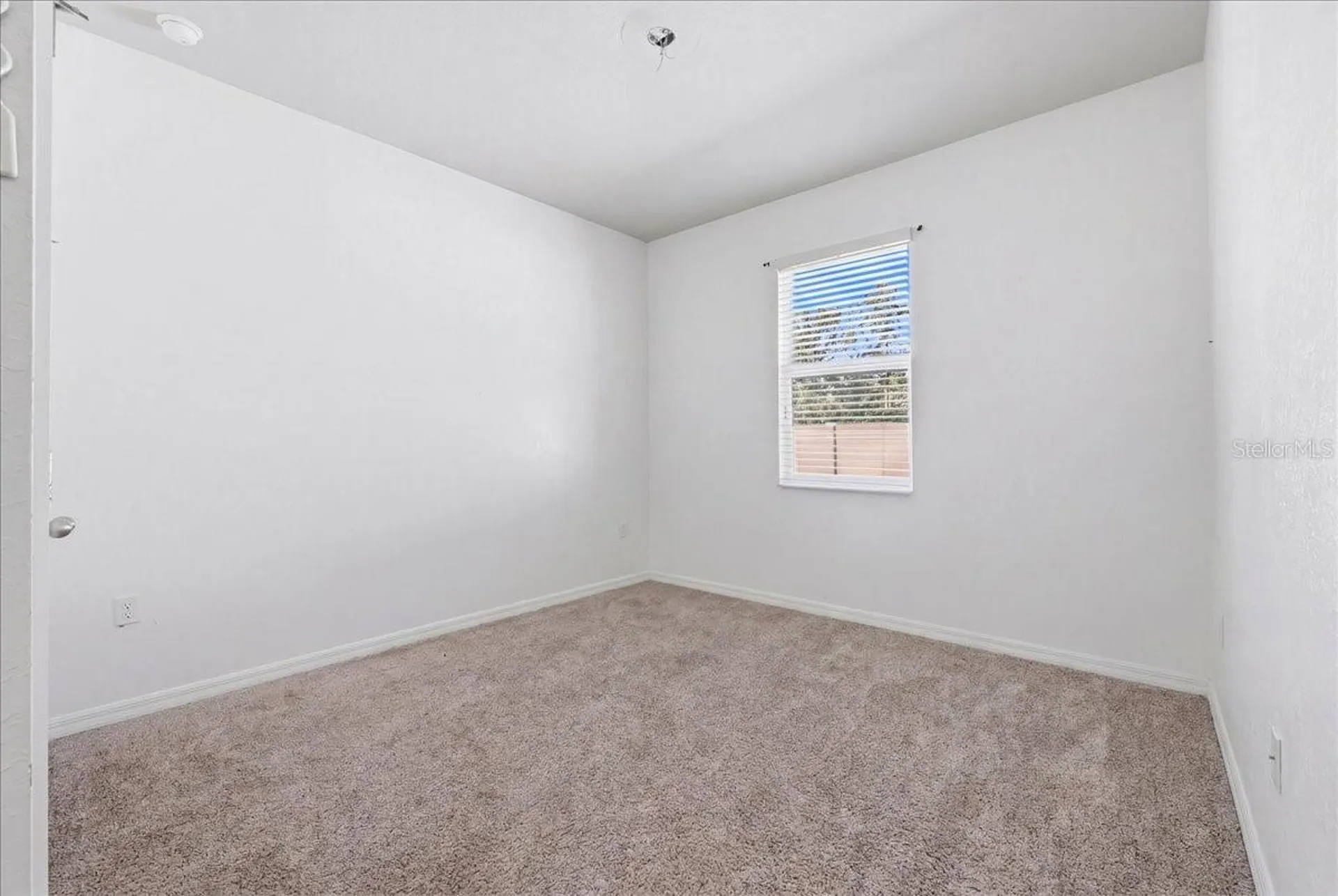 219 Maple Drive Kissimmee FL 34759