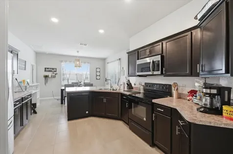 219 Maple Drive Kissimmee FL 34759