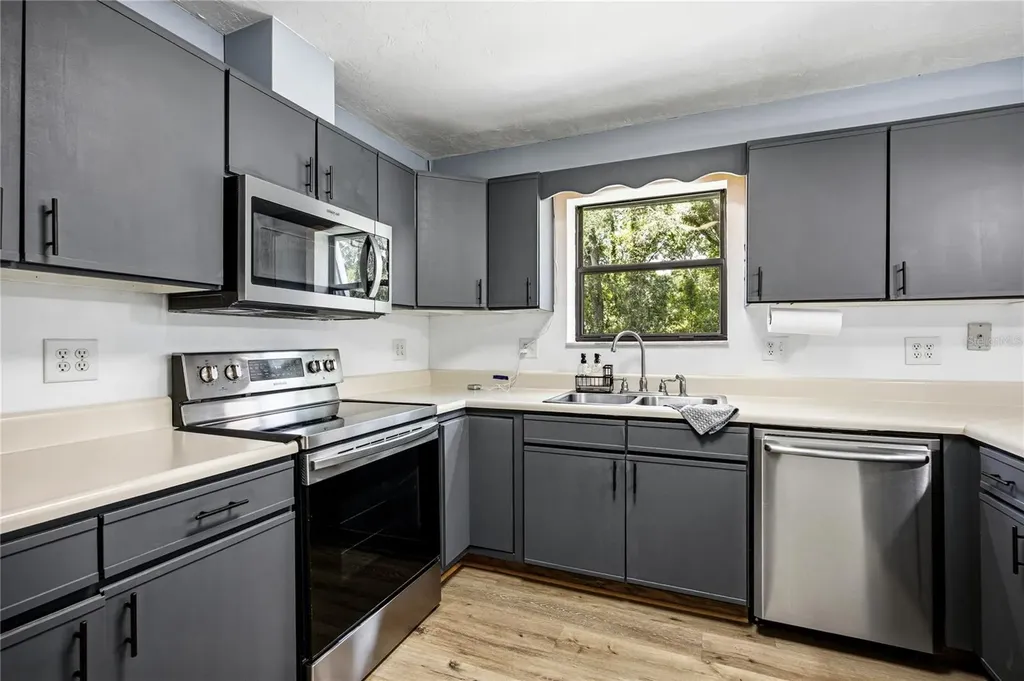 9419 NW 235th Terrace Alachua FL 32615