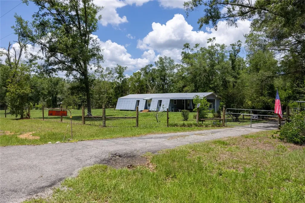 9419 NW 235th Terrace Alachua FL 32615