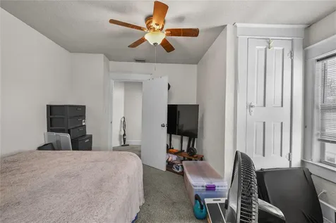 766 13th Avenue S St Petersburg FL 33701
