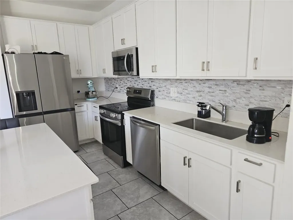 3166 Laurent Loop Davenport FL 33837