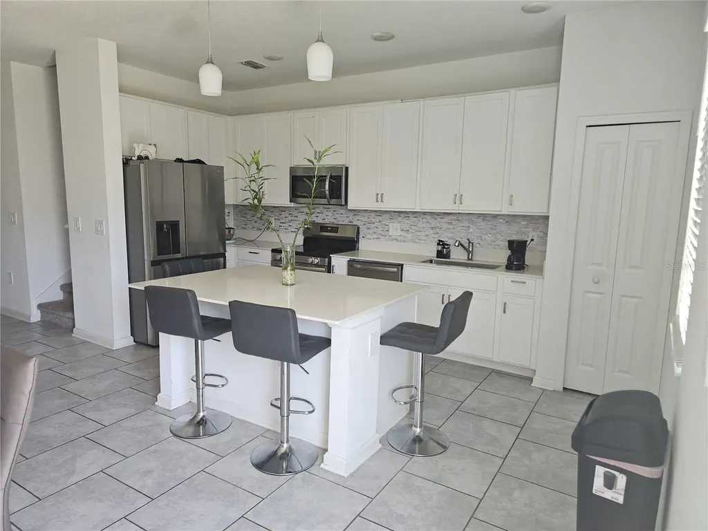 3166 Laurent Loop Davenport FL 33837