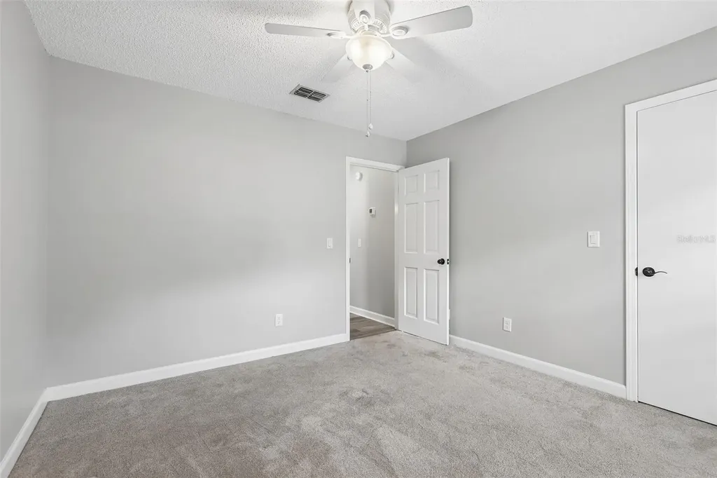 1590 Pitch Pine Avenue St Johns FL 32259