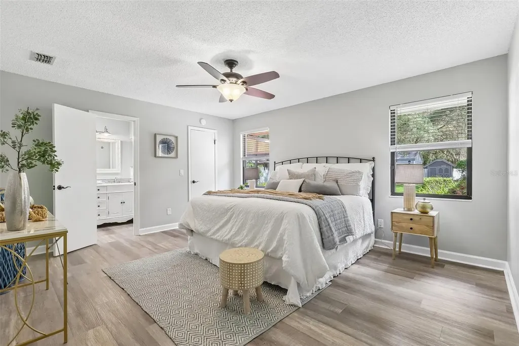 1590 Pitch Pine Avenue St Johns FL 32259