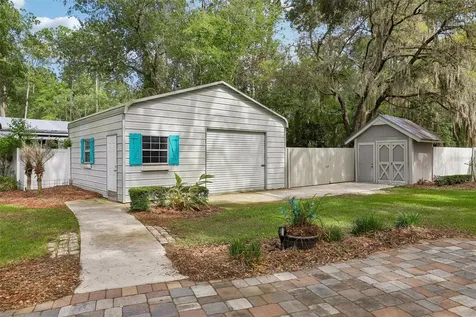 1590 Pitch Pine Avenue St Johns FL 32259