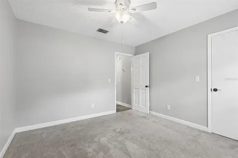 1590 Pitch Pine Avenue St Johns FL 32259