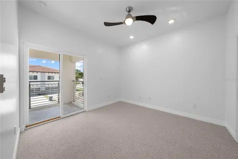 1935 Greenbriar Terrace Davenport FL 33837