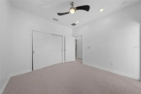 1935 Greenbriar Terrace Davenport FL 33837