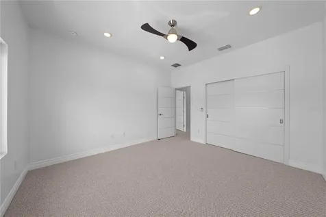 1935 Greenbriar Terrace Davenport FL 33837