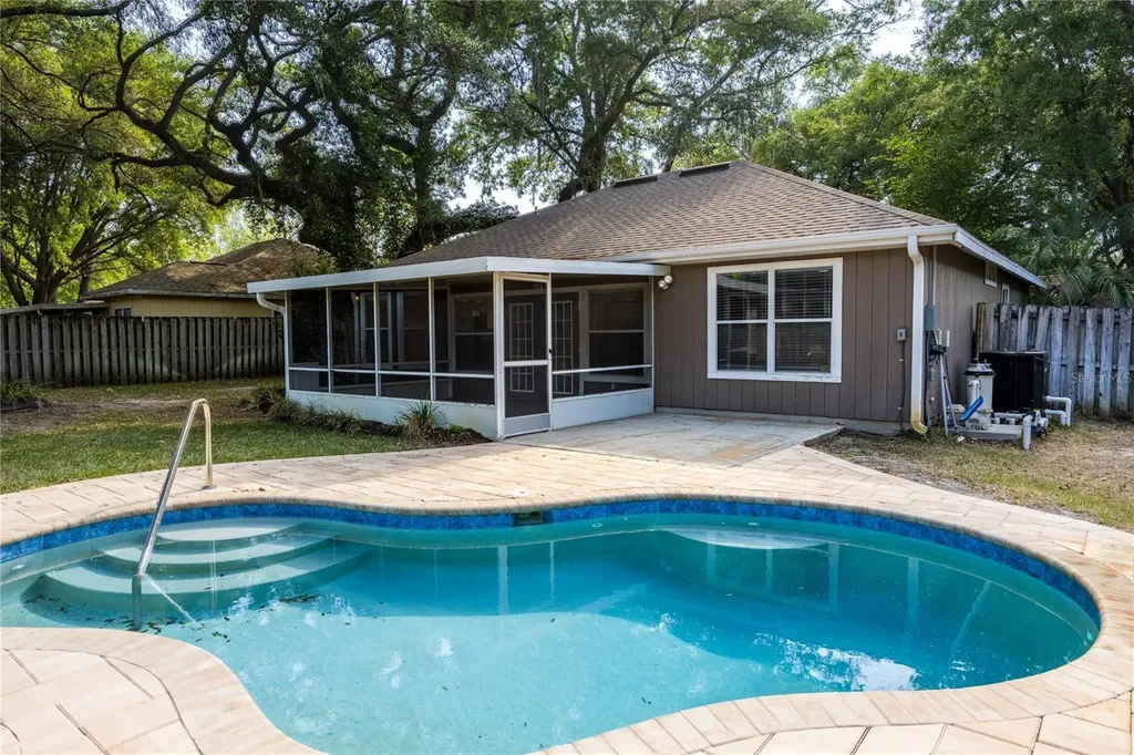 4511 NW 35th Street Gainesville FL 32605