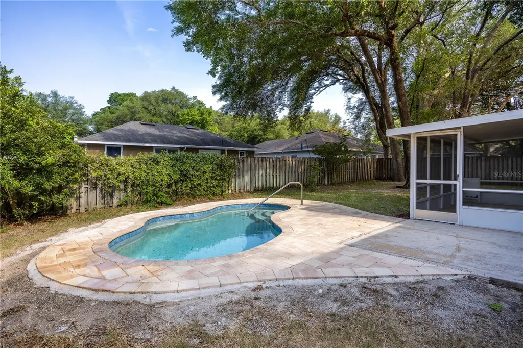 4511 NW 35th Street Gainesville FL 32605