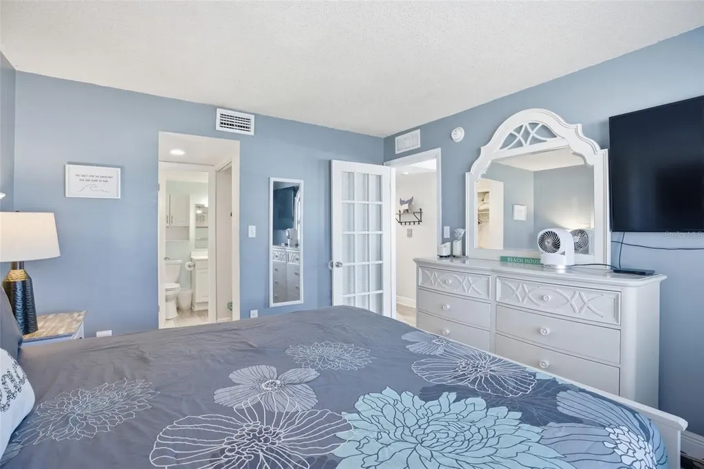 1571 S Atlantic Avenue New Smyrna Beach FL 32169