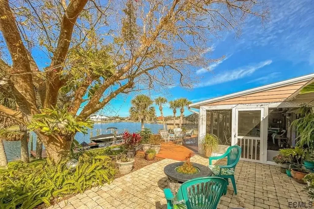 13 Cedarford Court Palm Coast FL 32137