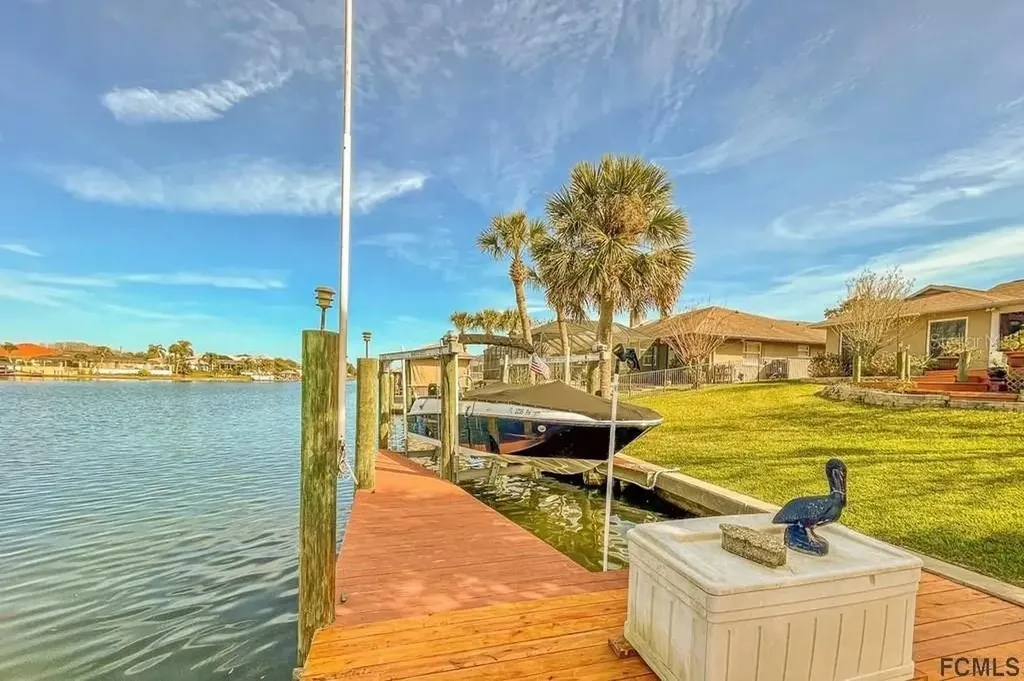 13 Cedarford Court Palm Coast FL 32137