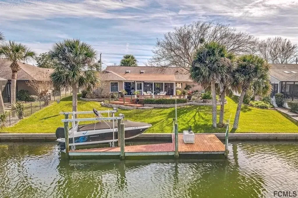 13 Cedarford Court Palm Coast FL 32137
