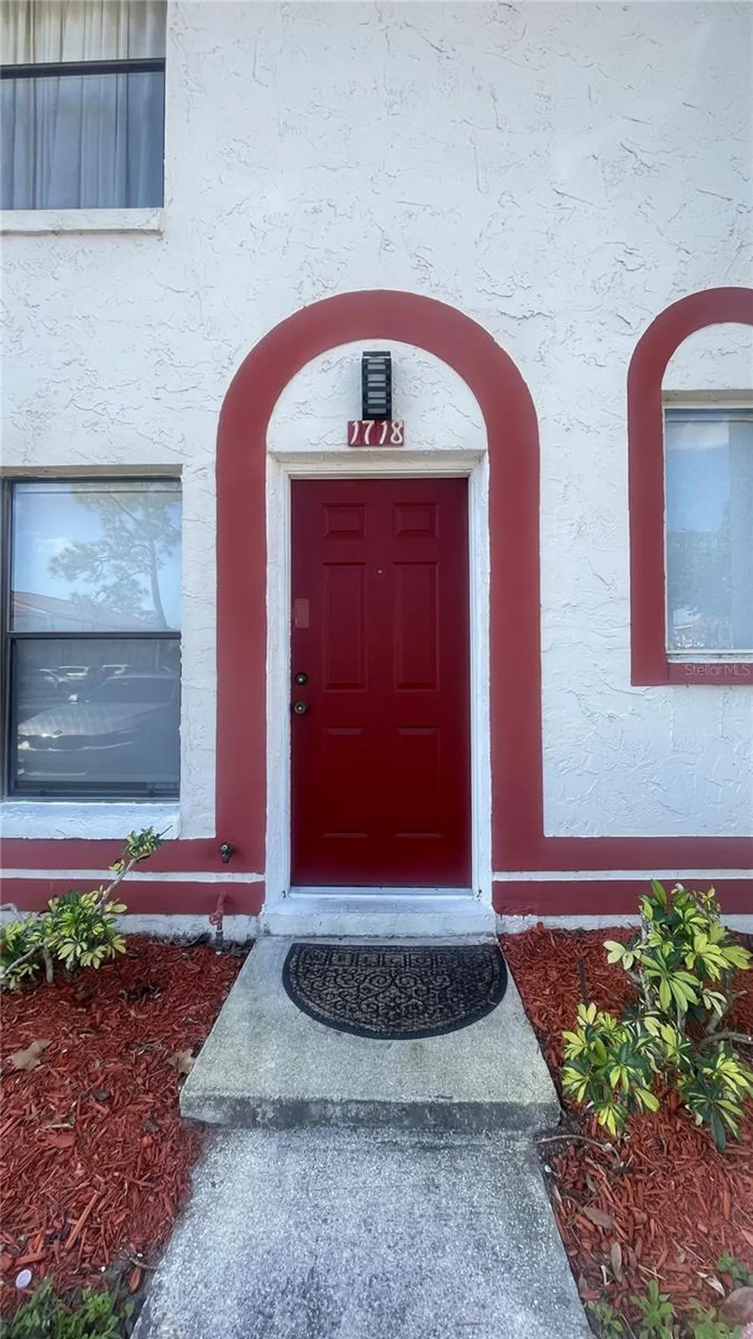 1718 Silver Creek Court Orlando FL 32807