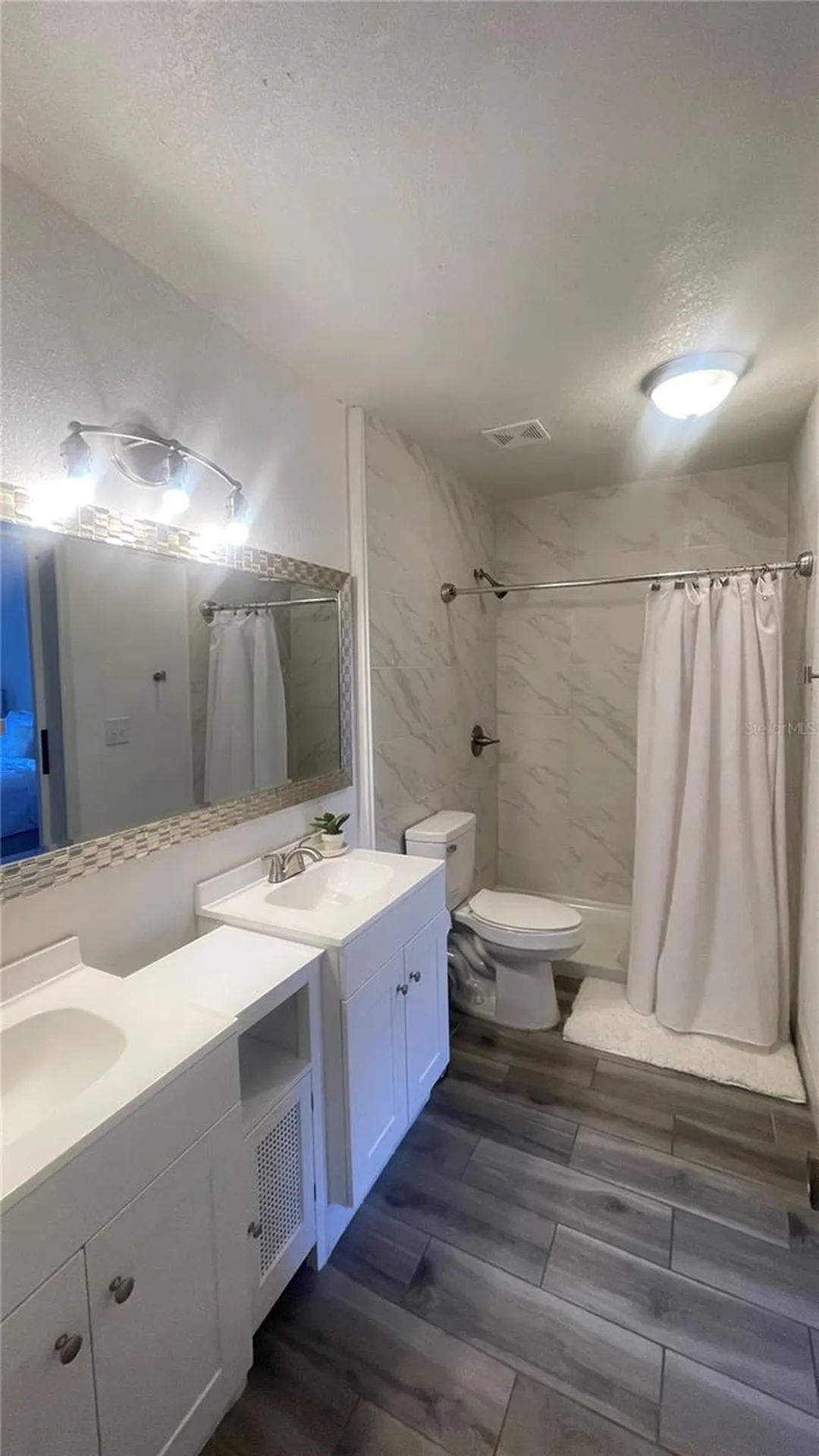 1718 Silver Creek Court Orlando FL 32807