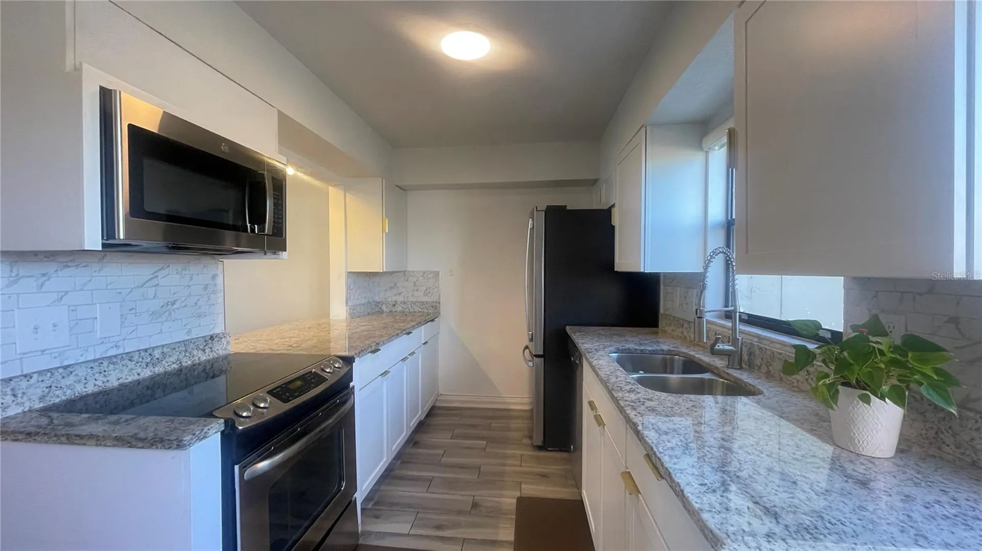1718 Silver Creek Court Orlando FL 32807