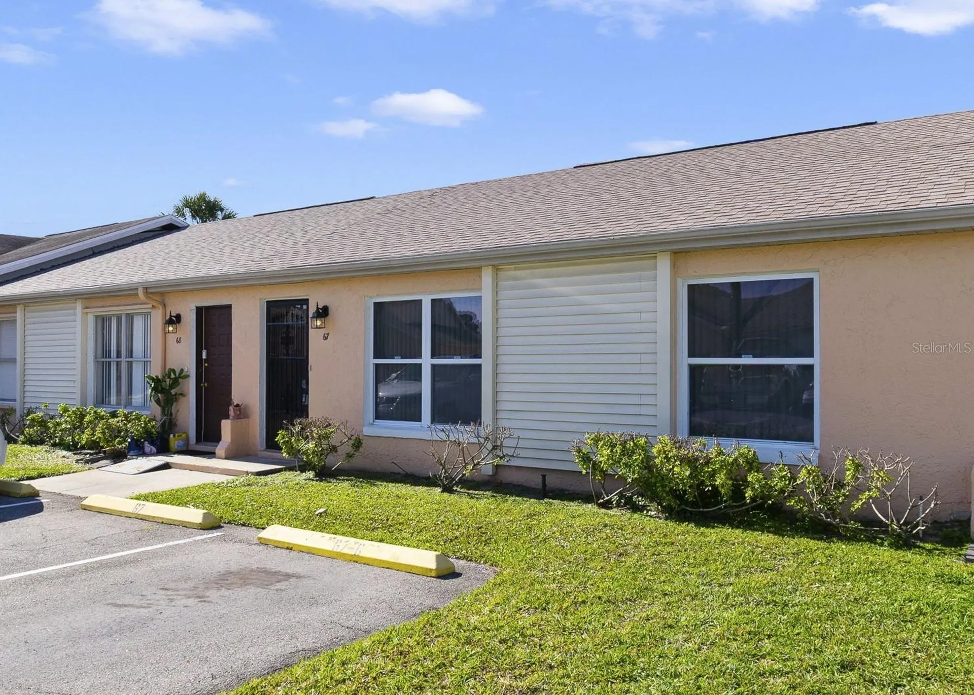 67 E Country Cove Way Kissimmee FL 34743
