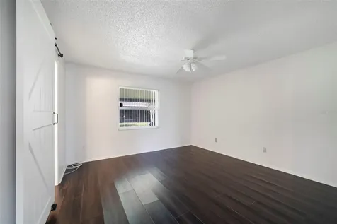 67 E Country Cove Way Kissimmee FL 34743