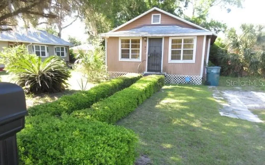 814 NW 2nd Street Ocala FL 34475