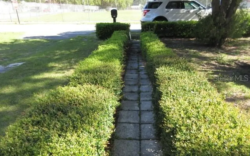 814 NW 2nd Street Ocala FL 34475