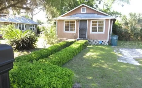814 NW 2nd Street Ocala FL 34475